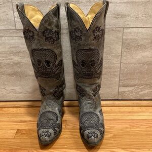 Corral Women's Skull Embroidered Boots - Gray and Black *Rare*